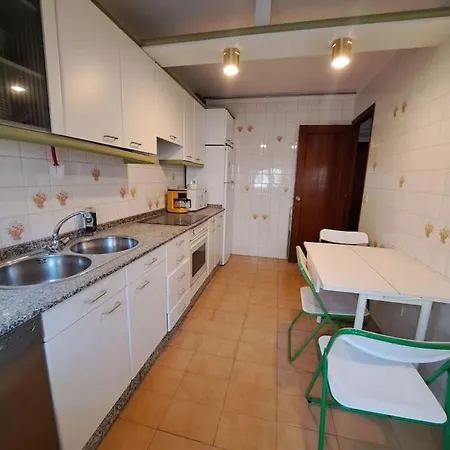 Baiona, 3 Dormitorios, Vistas Al Mar. Apartmán